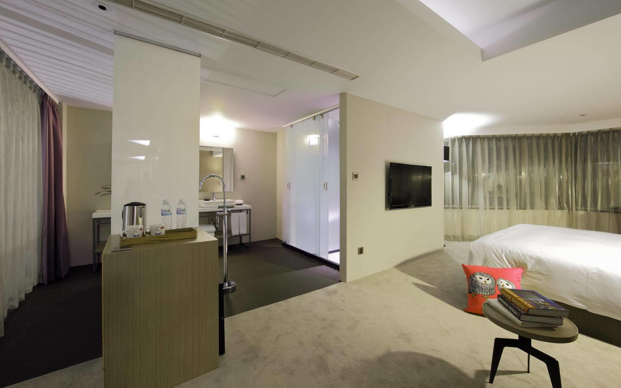 Hotelday Тайчжун Екстер'єр фото